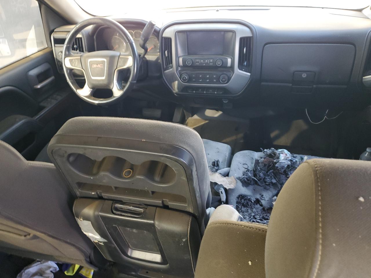2015 GMC Sierra - Image 8