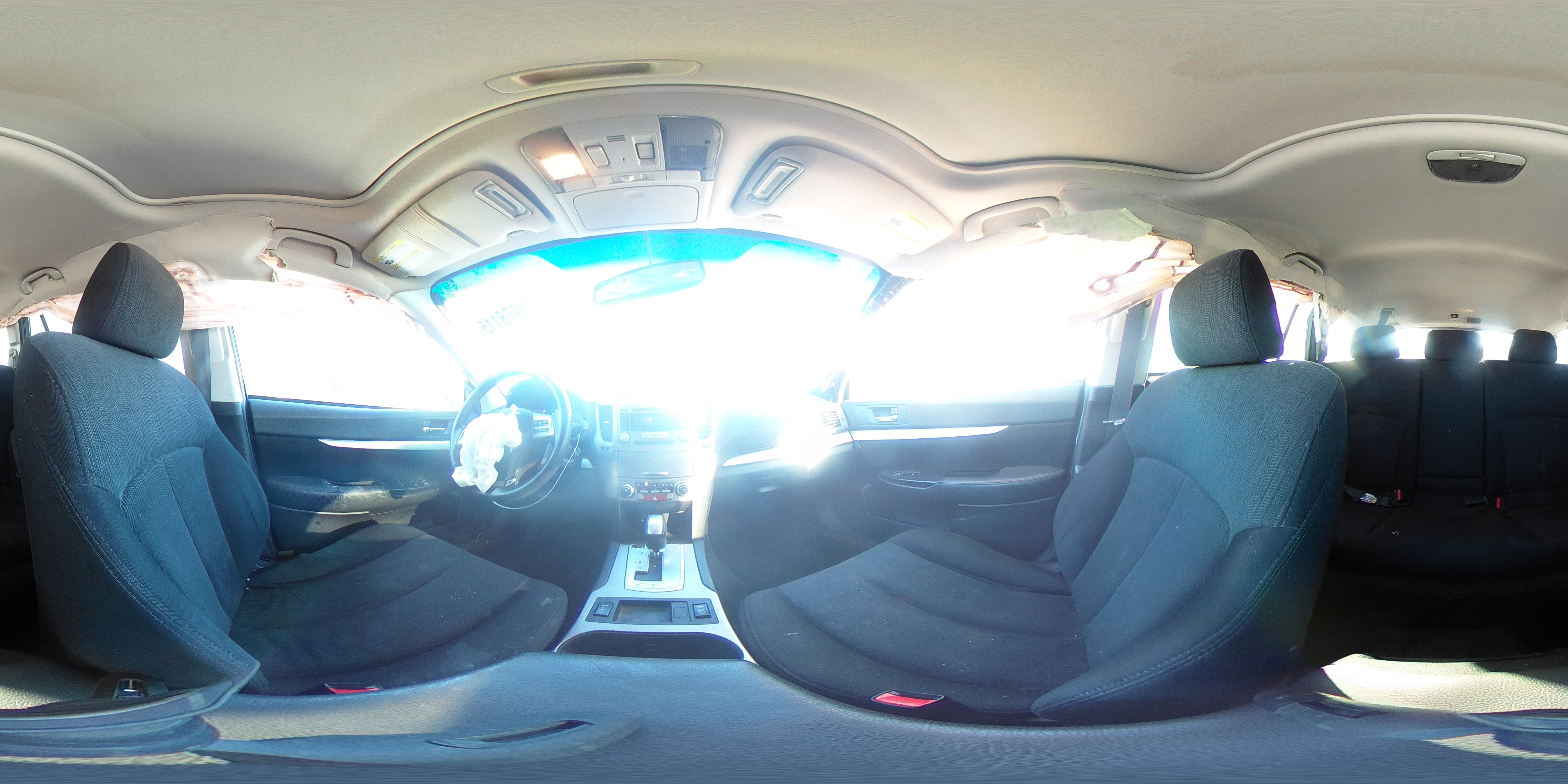 2013 Subaru Outback - Image 15