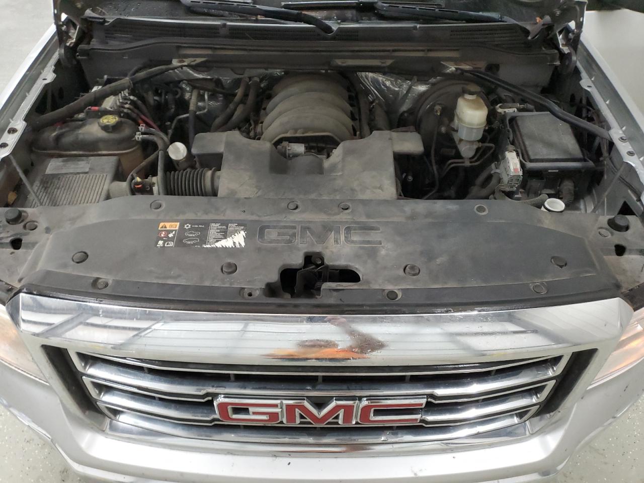 2015 GMC Sierra - Image 11