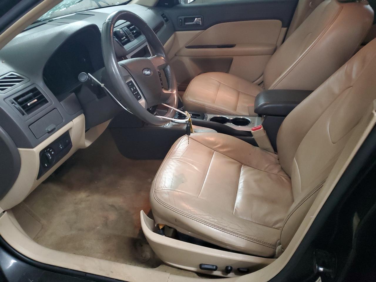 2012 Ford Fusion - Image 7