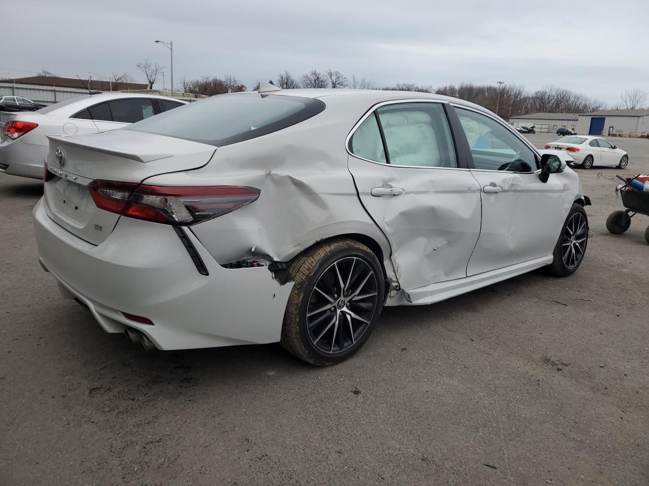 2023 Toyota Camry - Image 3