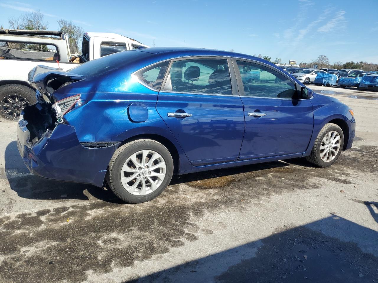 2017 Nissan Sentra - Image 3