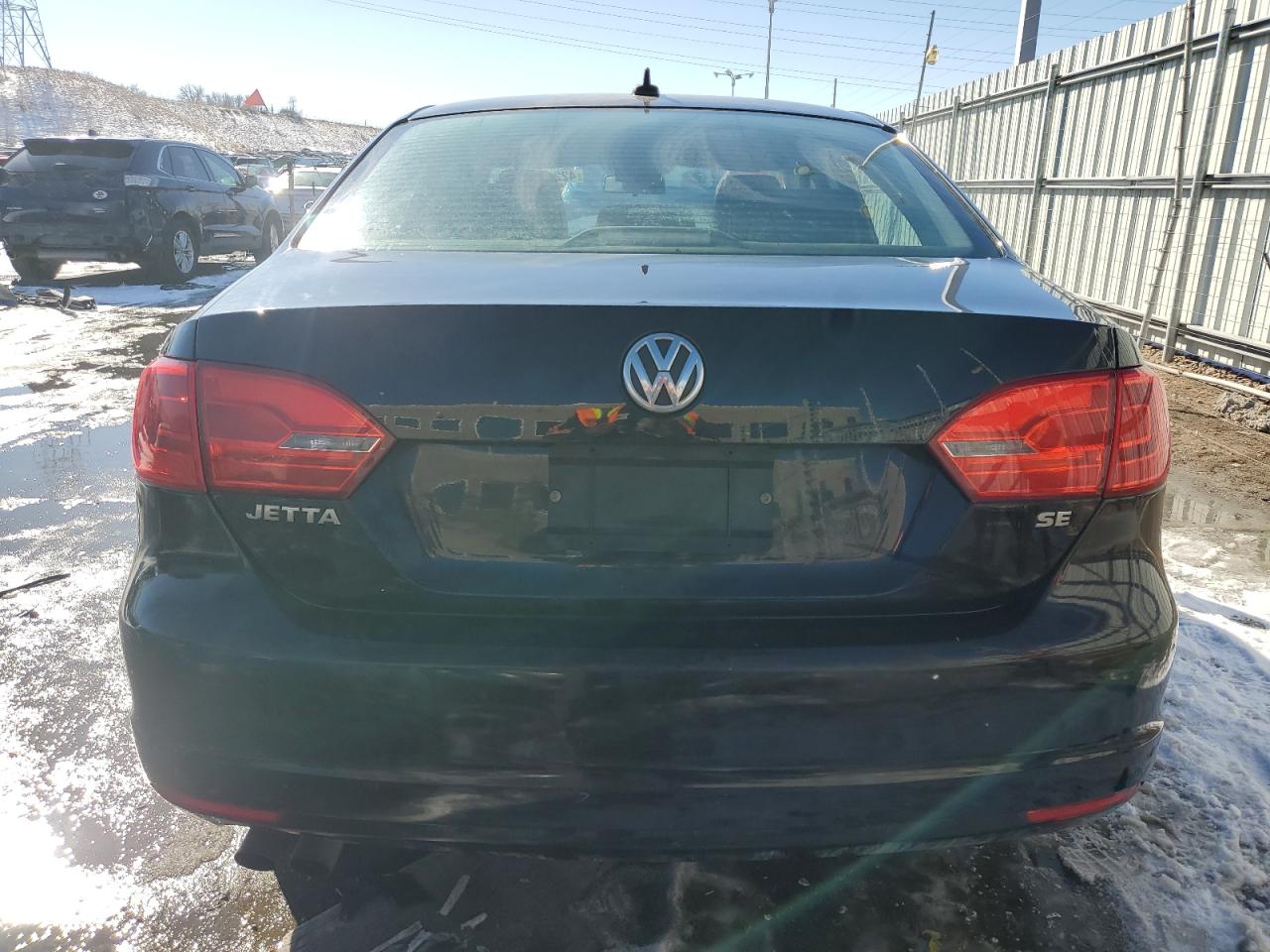 2014 Volkswagen Jetta - Image 6