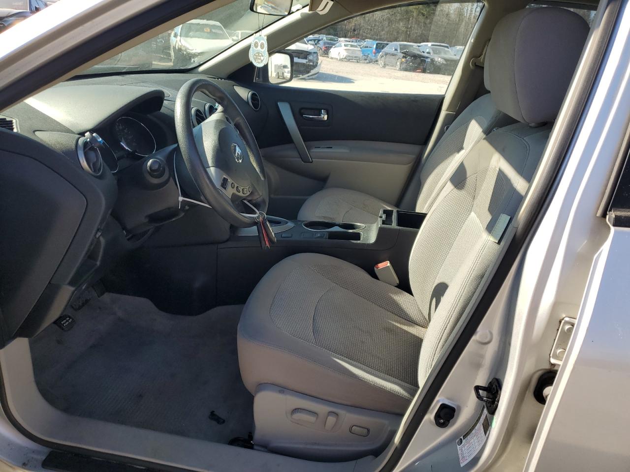 2012 Nissan Rogue - Image 7