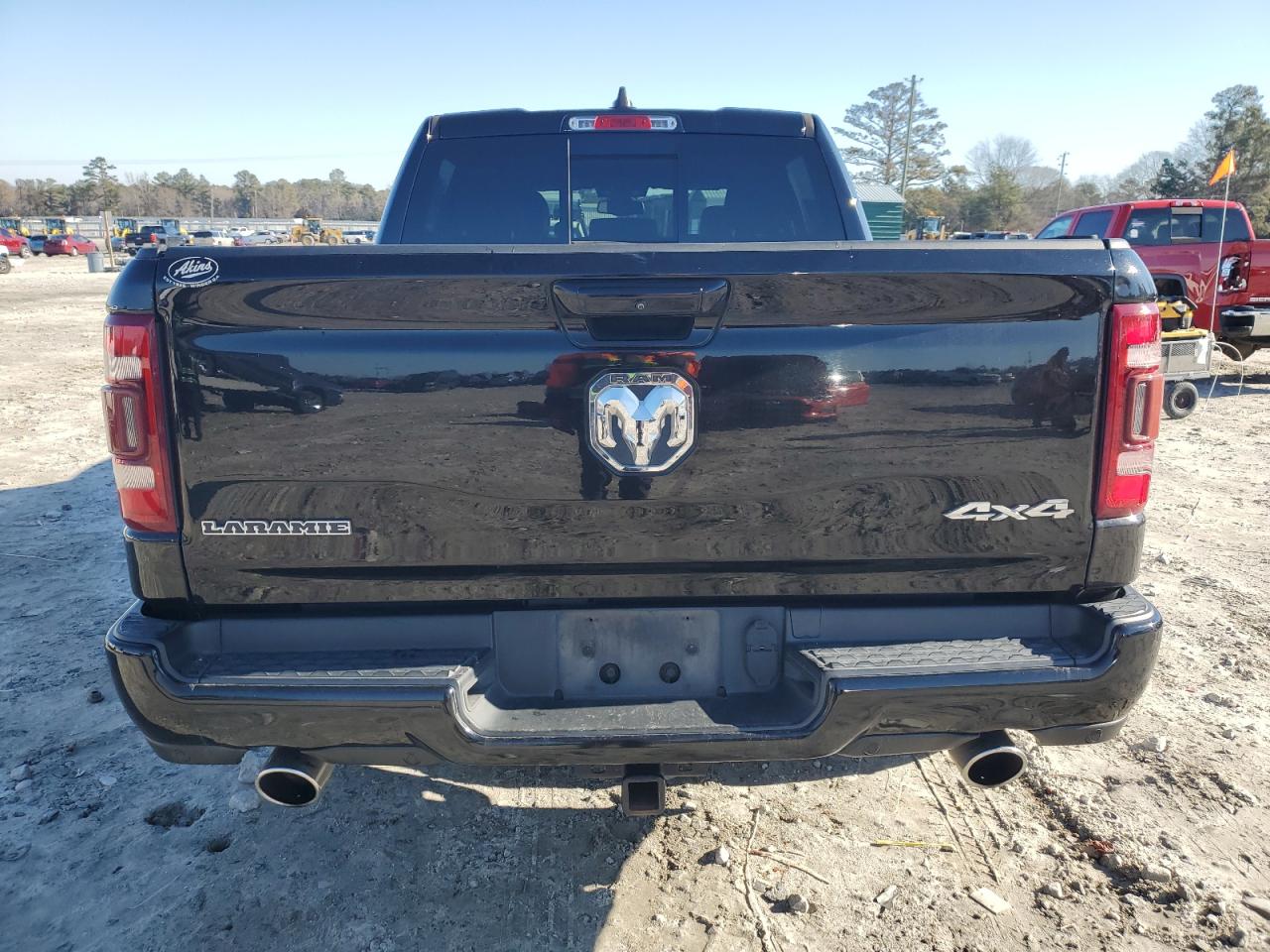 2020 RAM 1500 - Image 6