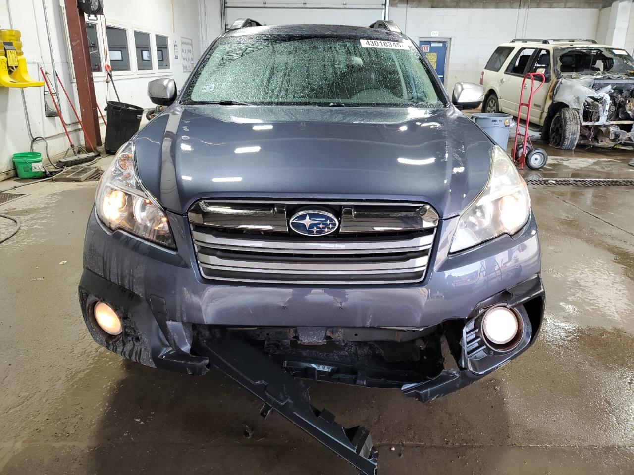 2014 Subaru Outback - Image 5
