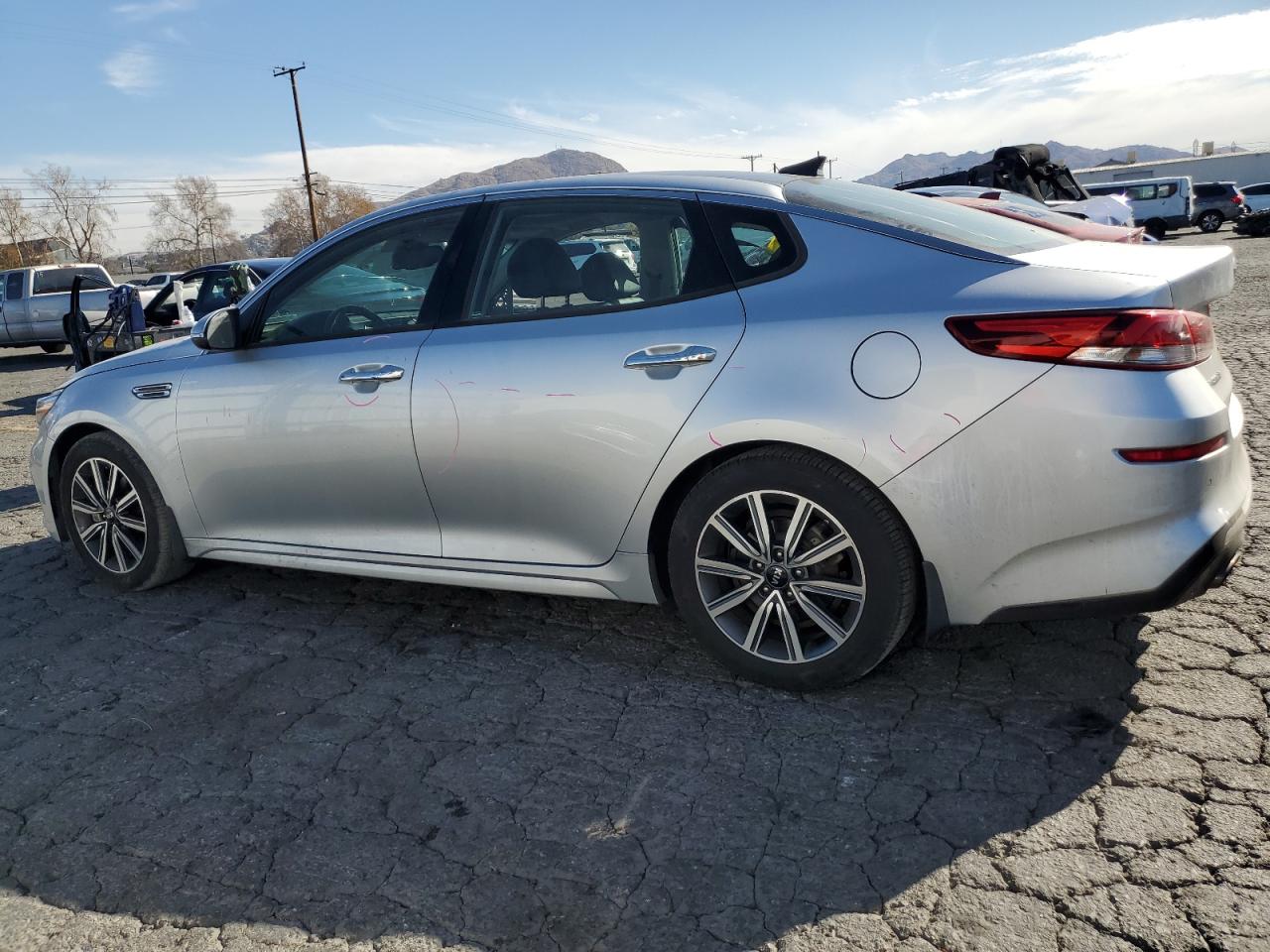2019 Kia Optima - Image 2