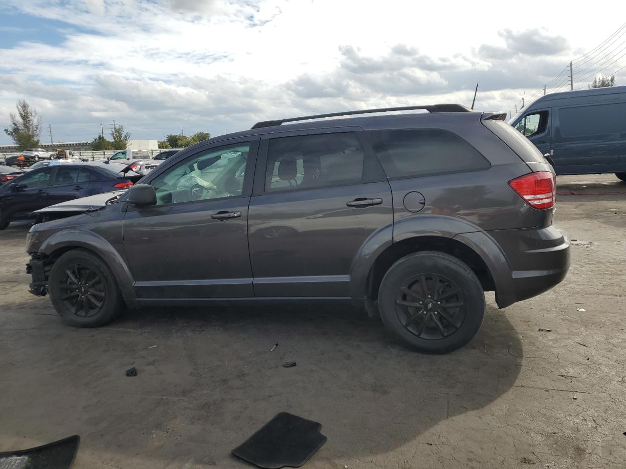2020 Dodge Journey - Image 2