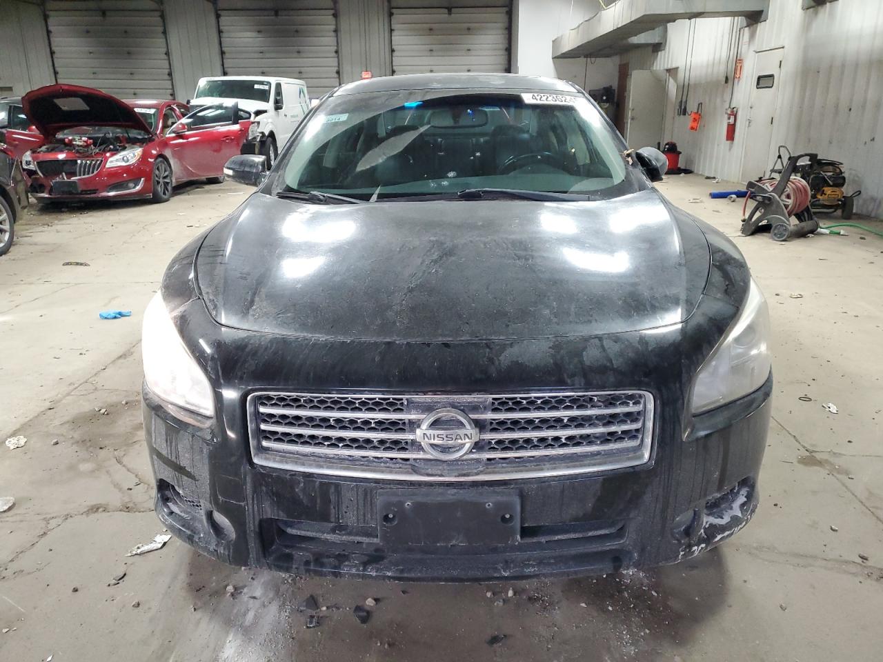 2010 Nissan Maxima - Image 5
