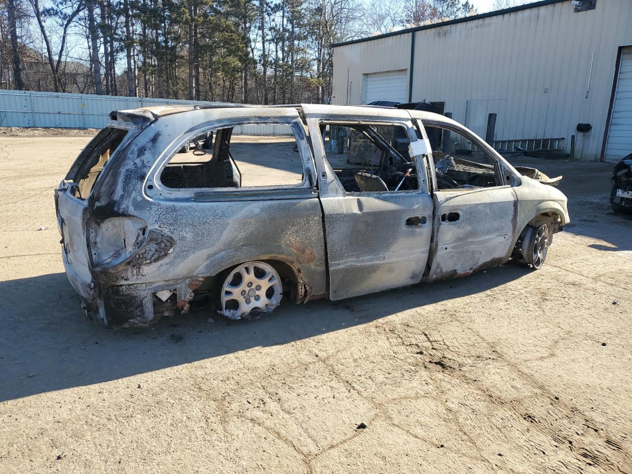2002 Dodge Caravan - Image 3