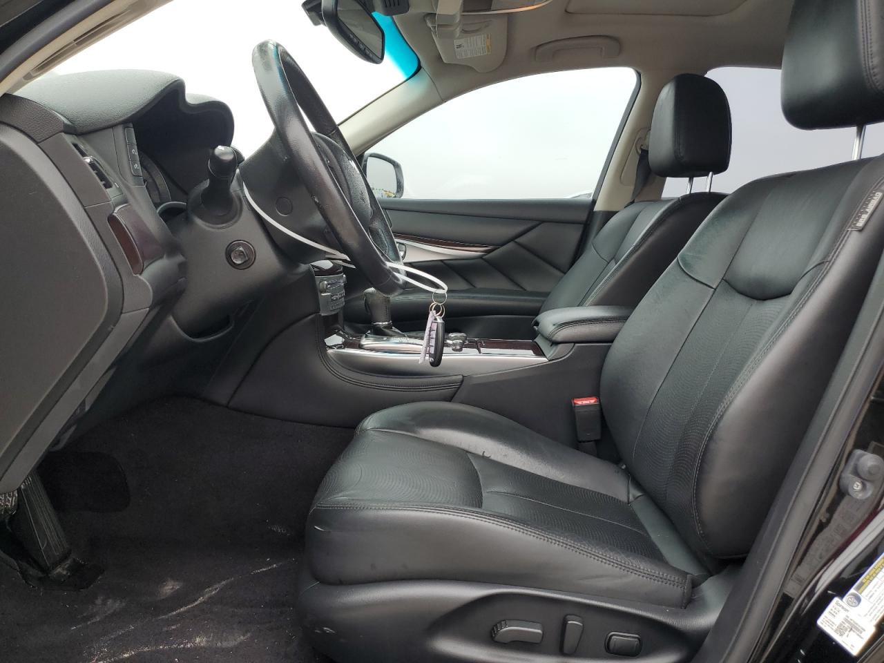 2018 Infiniti Q70 - Image 7