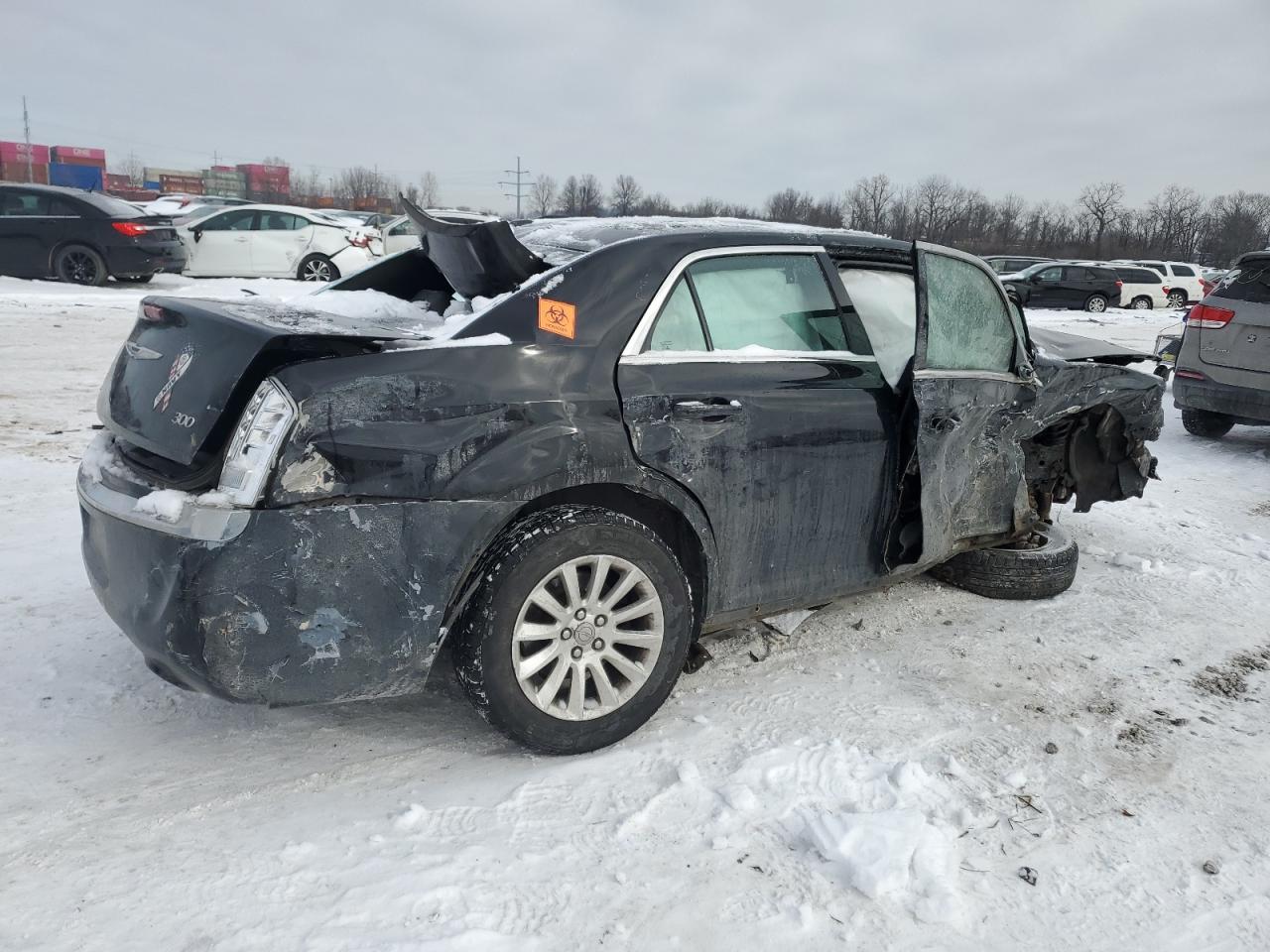 2014 Chrysler 300 - Image 3