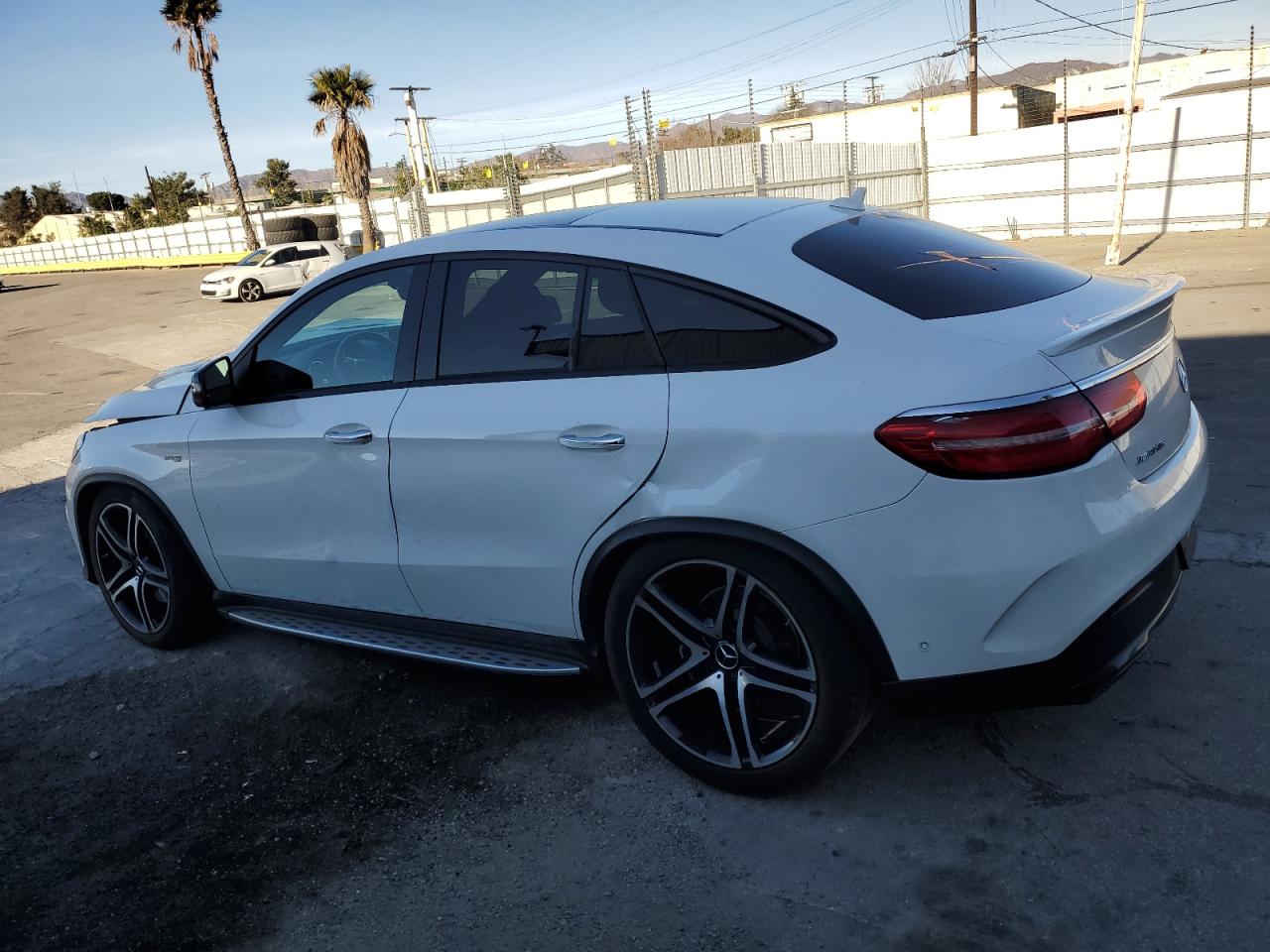 2019 Mercedes-Benz GLE - Image 2