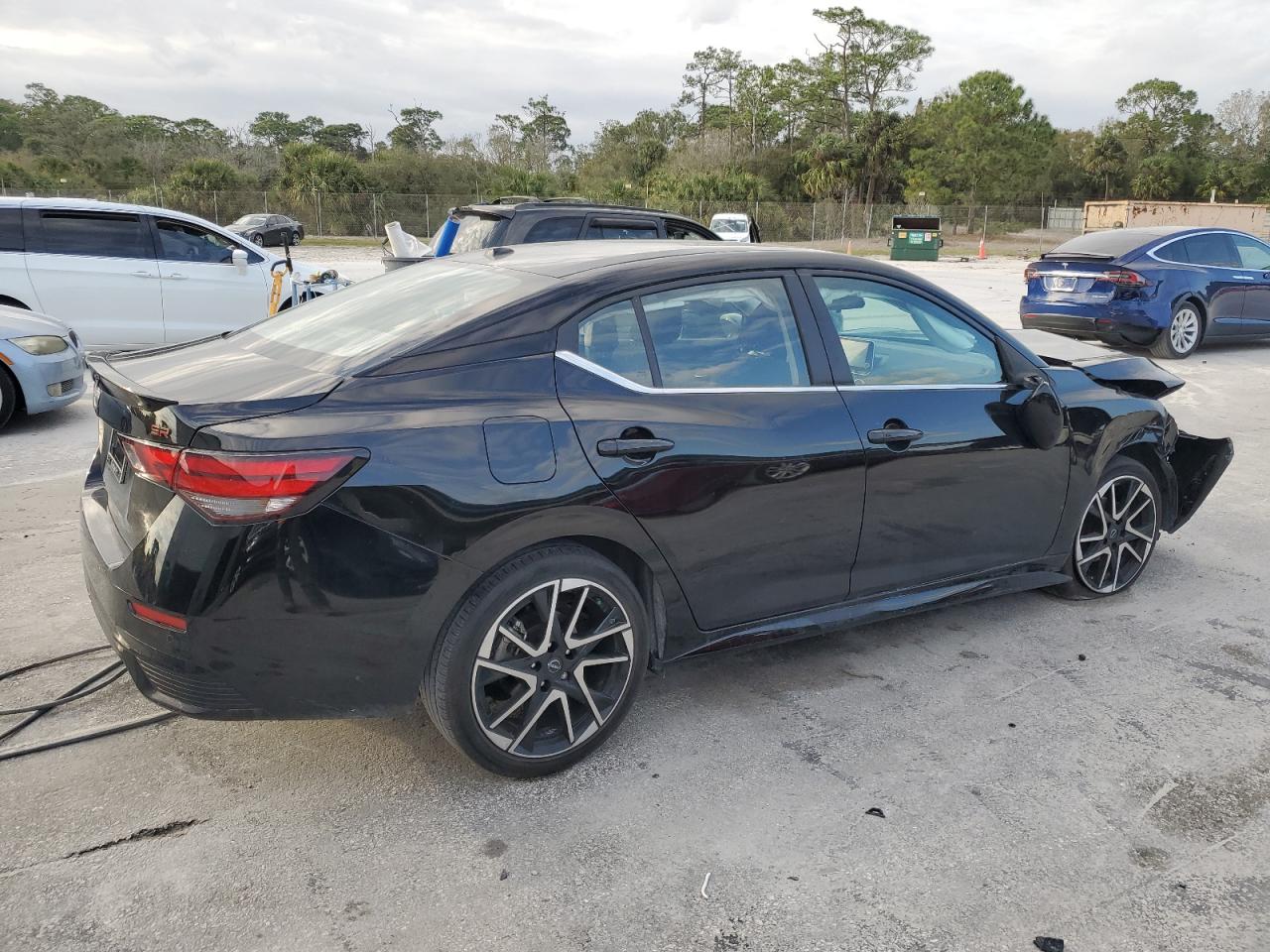 2024 Nissan Sentra - Image 3