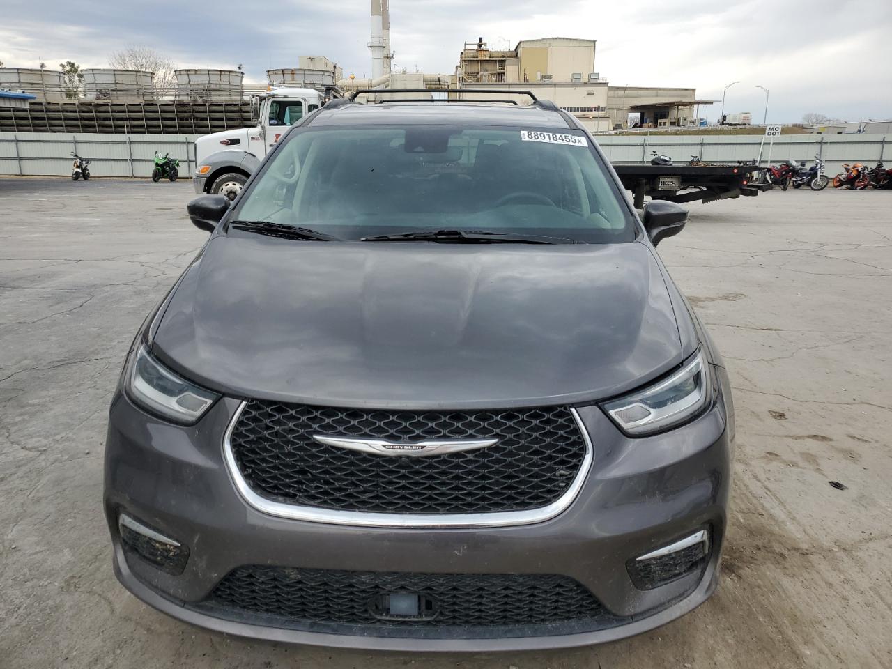 2022 Chrysler Pacifica - Image 5