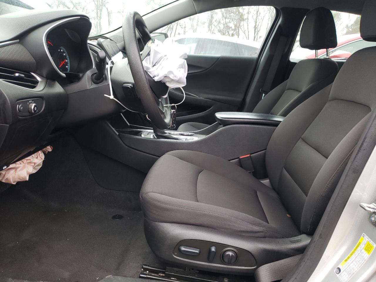 2022 Chevrolet Malibu - Image 7