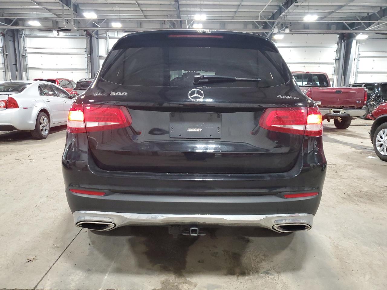 2017 Mercedes-Benz GLC - Image 6