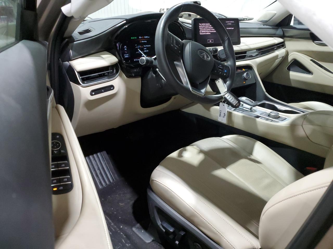 2024 Infiniti QX60 - Image 8
