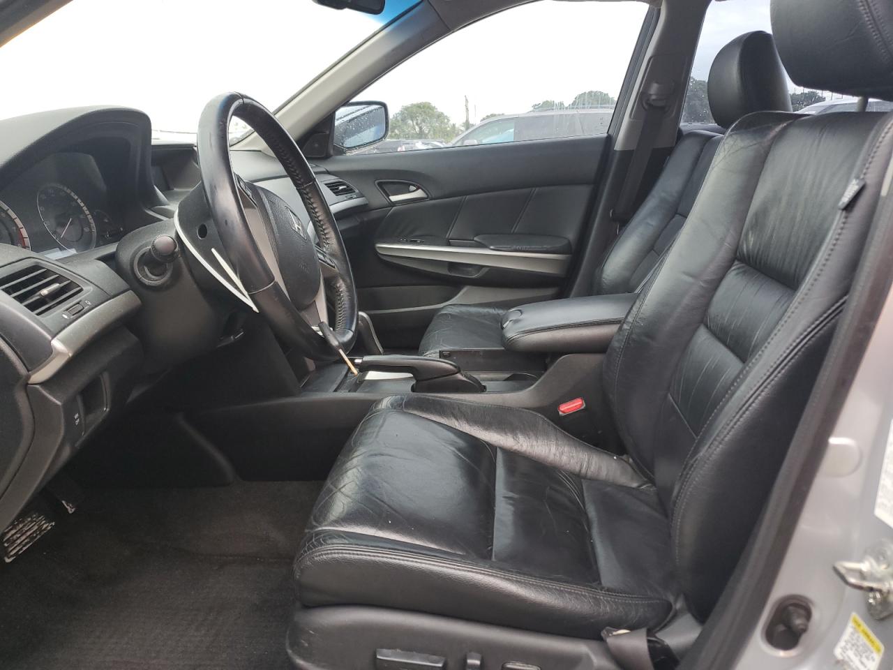 2009 Honda Accord - Image 7