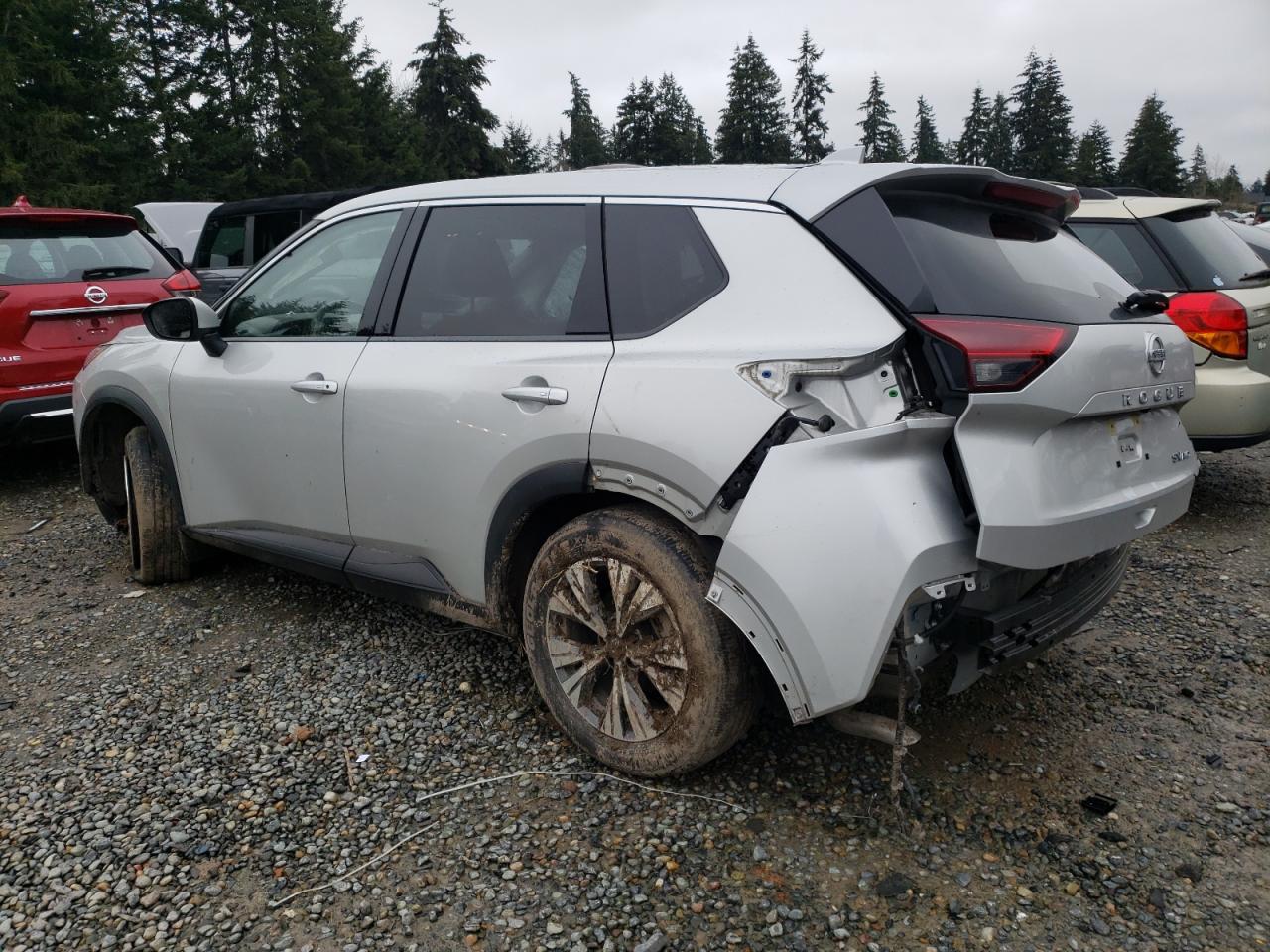 2021 Nissan Rogue - Image 2