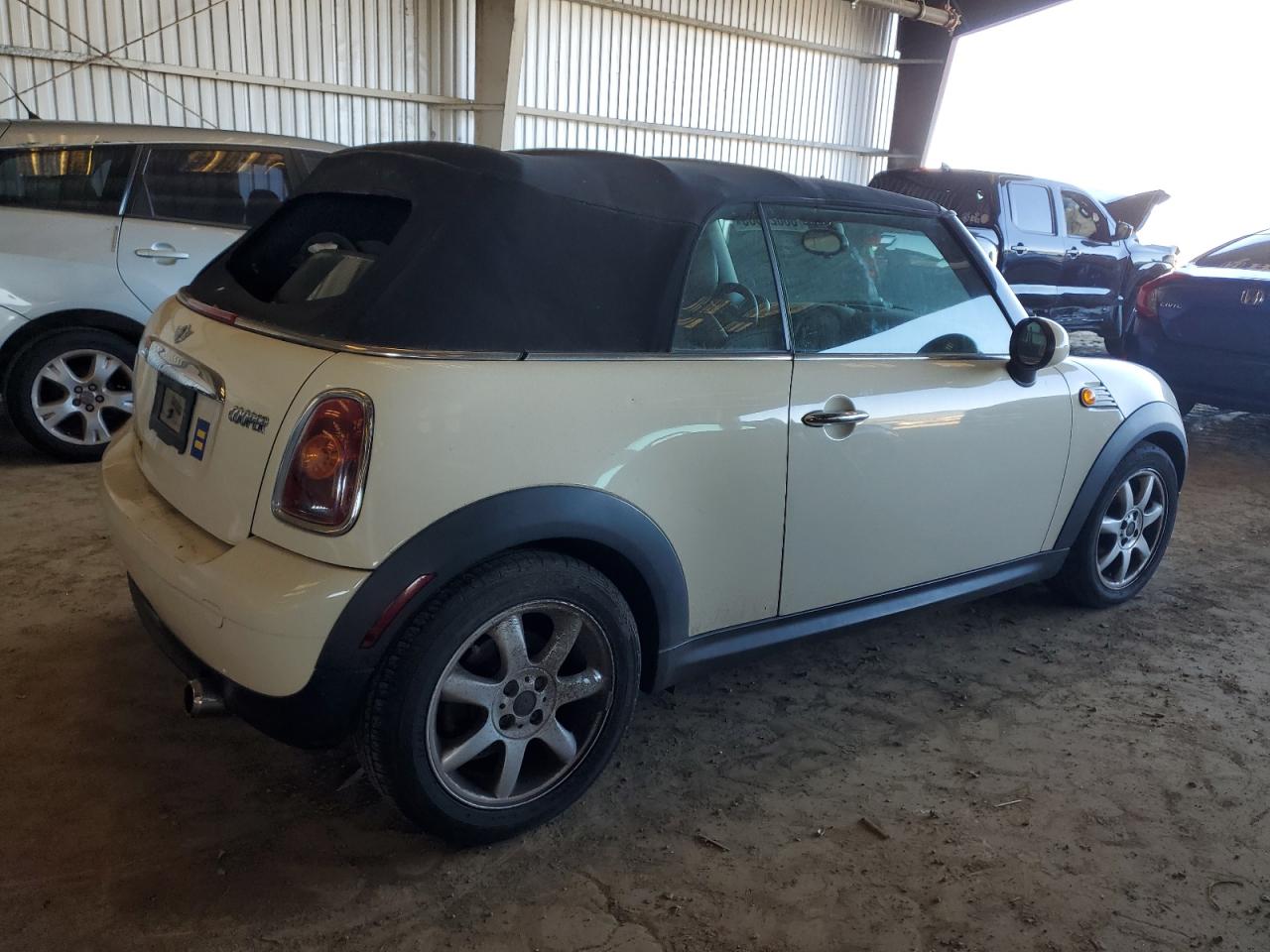 2010 MINI Cooper - Image 3