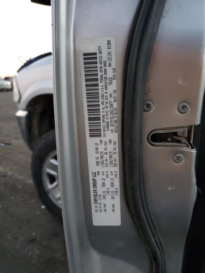 2010 Dodge RAM - Image 12