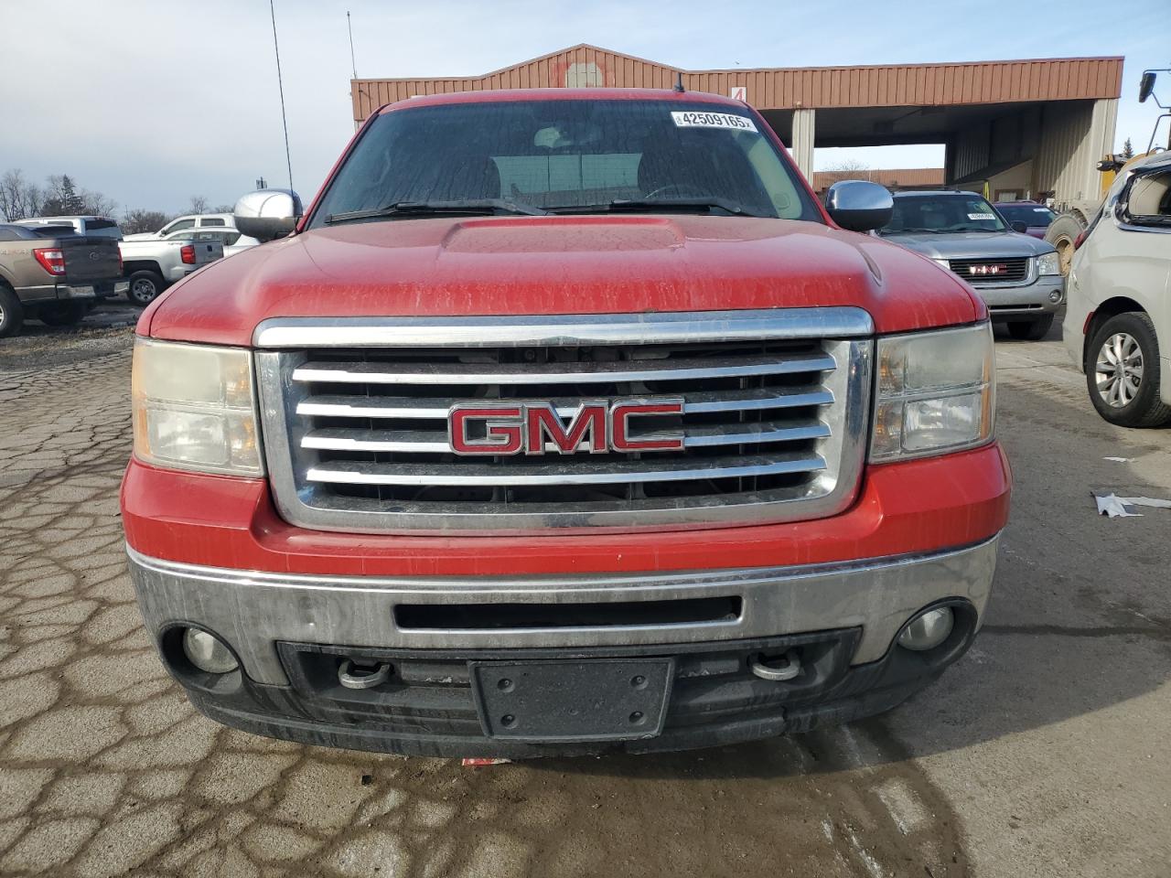 2010 GMC Sierra - Image 5