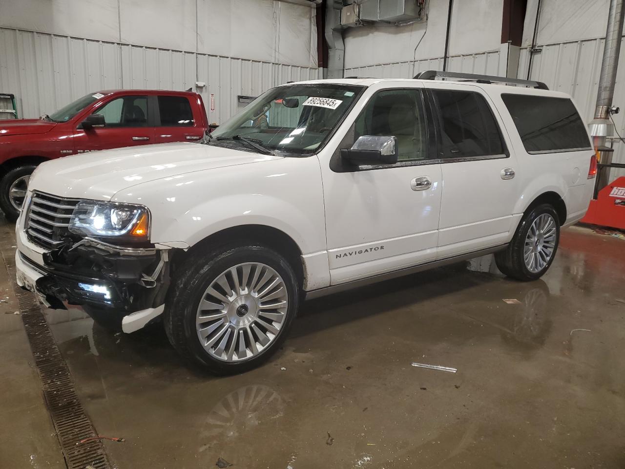 2017 Lincoln Navigator - Image 1
