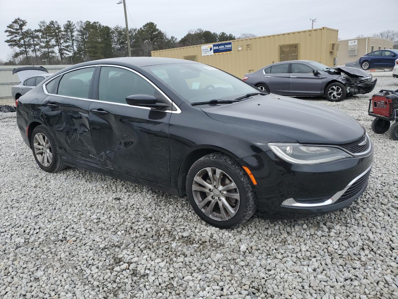 2015 Chrysler 200 - Image 4