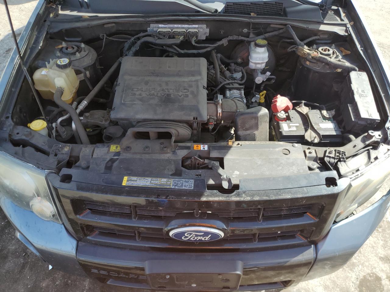 2011 Ford Escape - Image 13