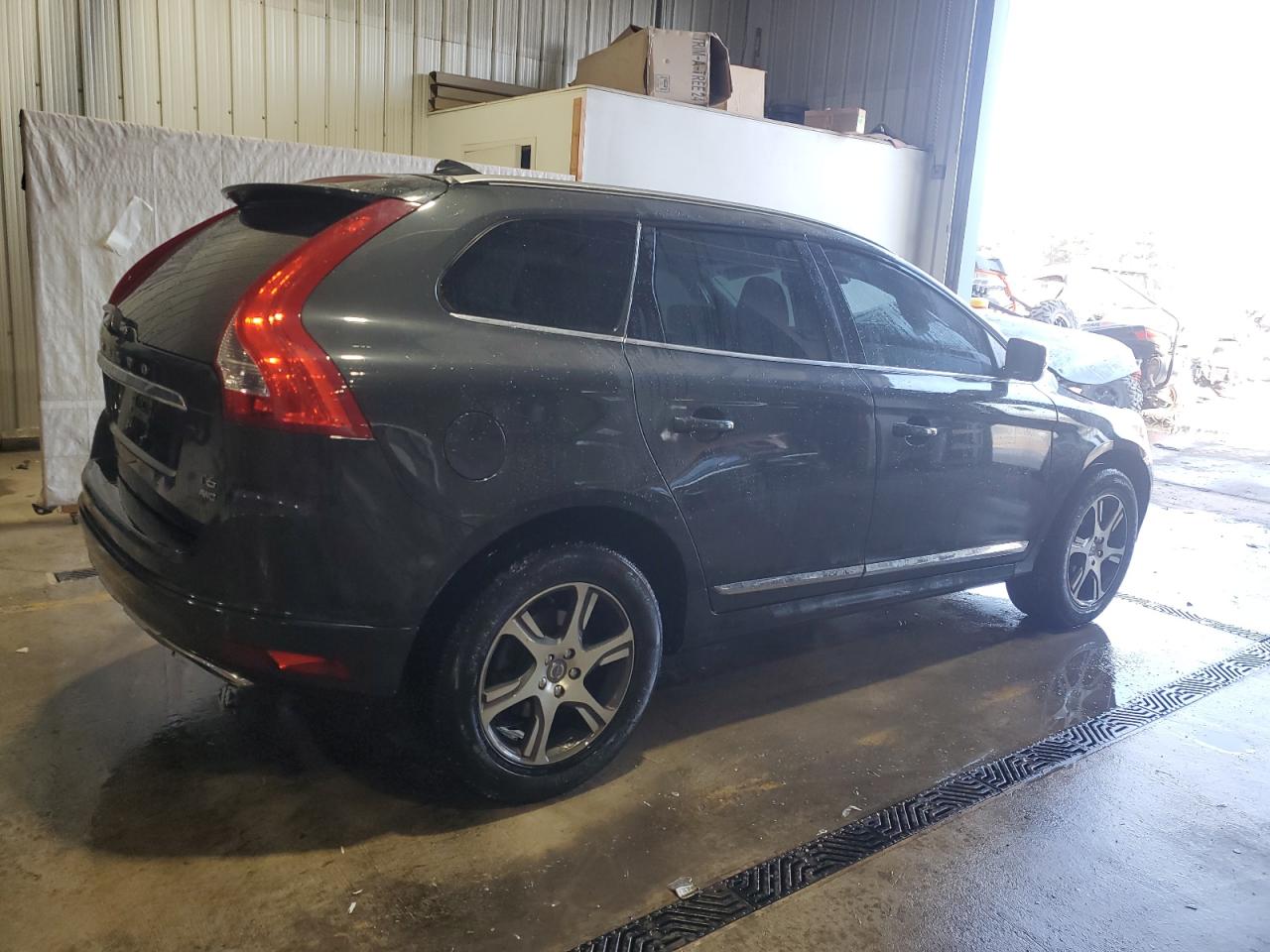 VIN YV4902RK8F2716744 2015 VOLVO XC60 no.3