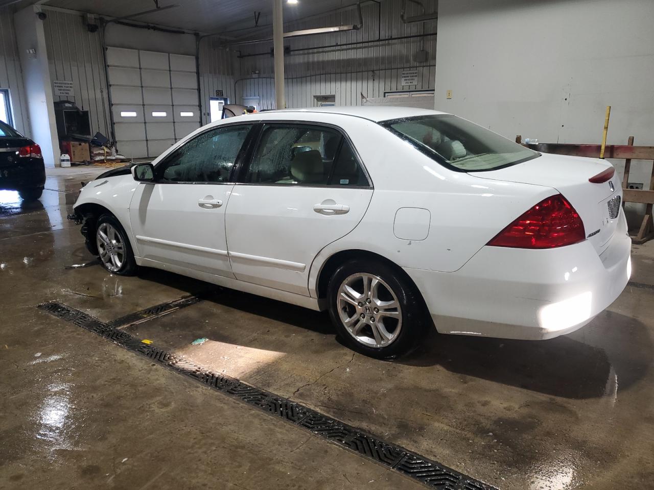2006 Honda Accord - Image 2