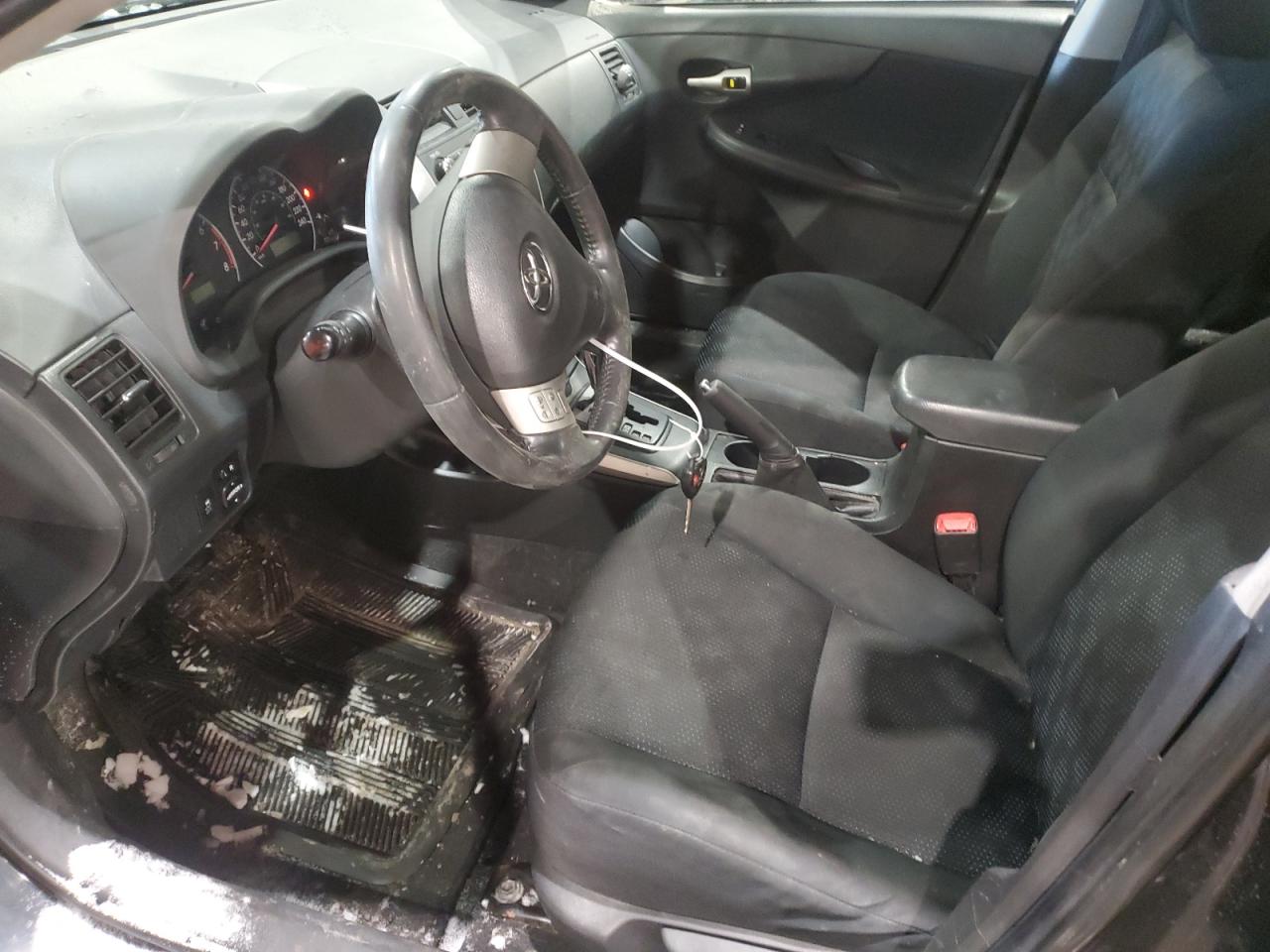2010 Toyota Corolla - Image 7