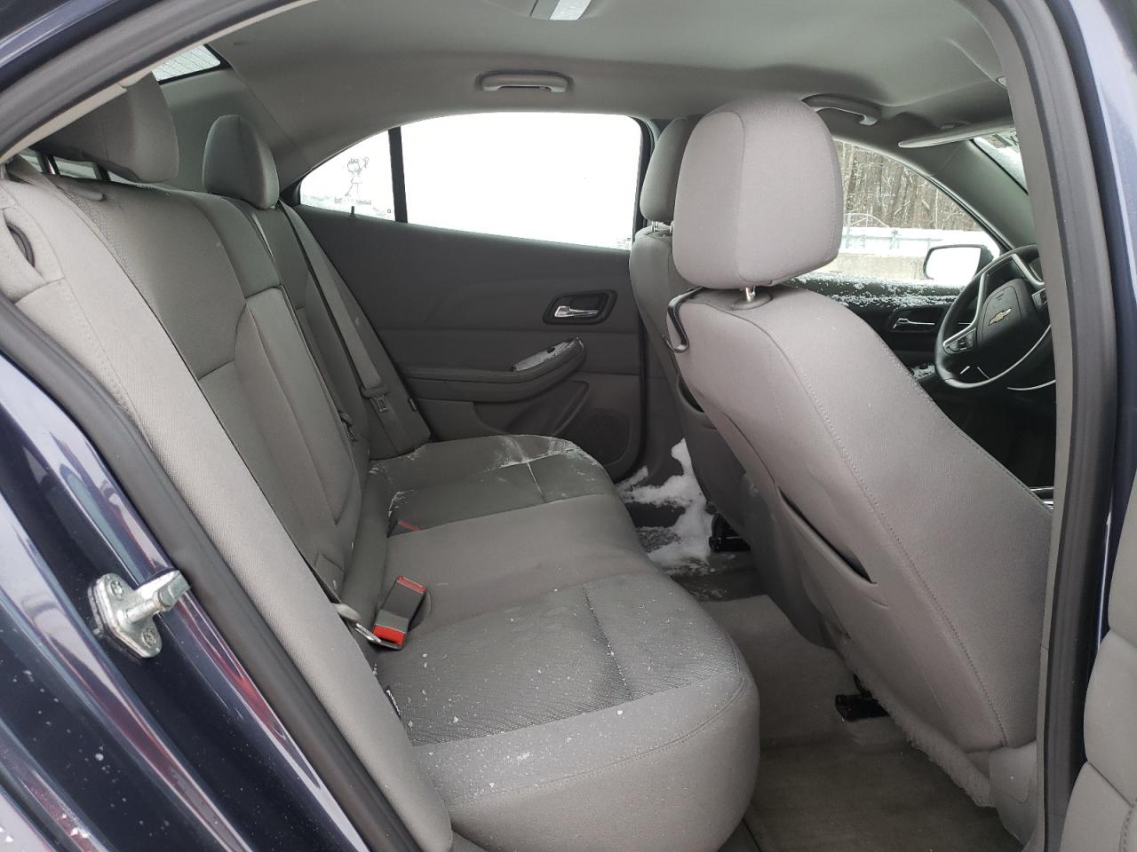 2013 Chevrolet Malibu - Image 10