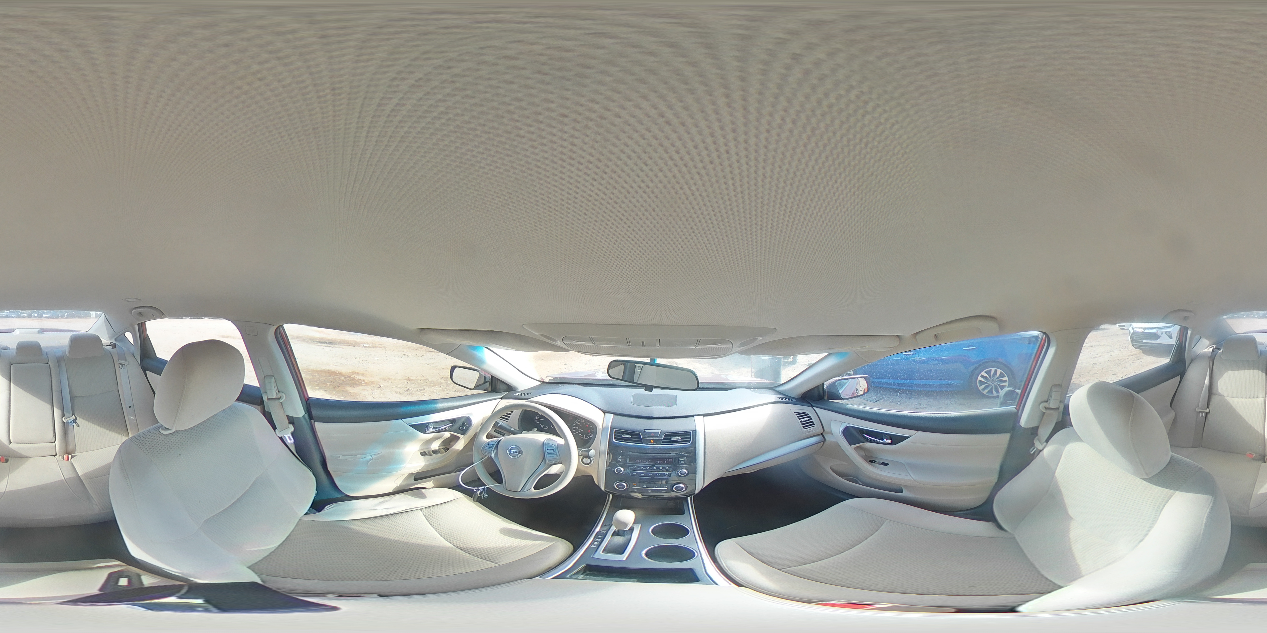 2015 Nissan Altima - Image 12