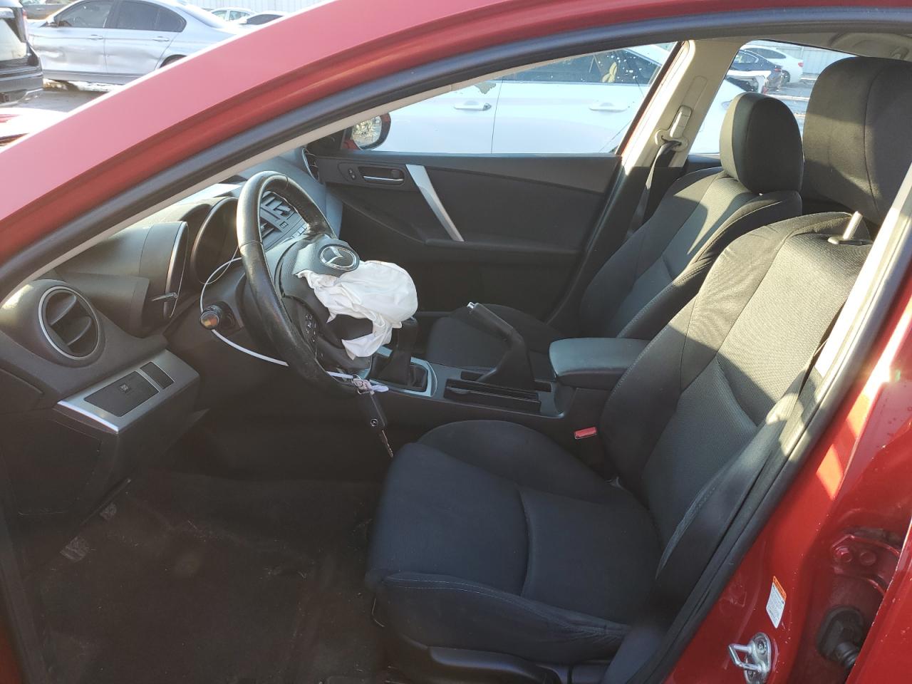 2011 Mazda 3 - Image 7
