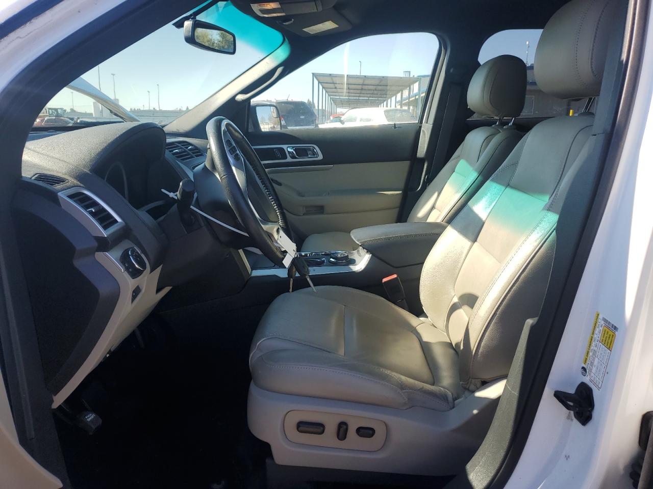 2015 Ford Explorer - Image 7