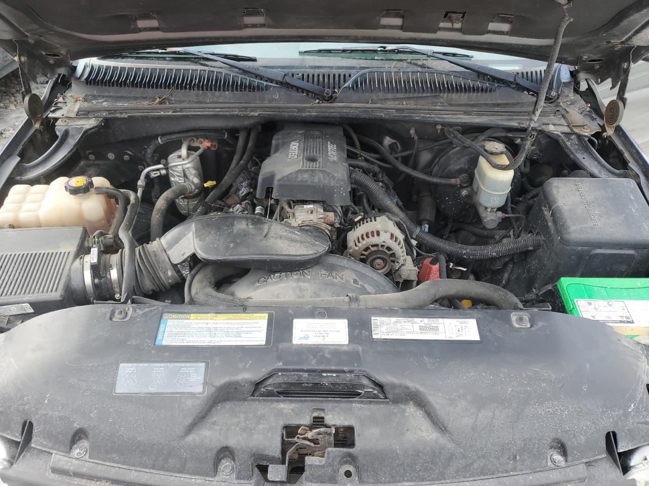 2000 Chevrolet Silverado - Image 11