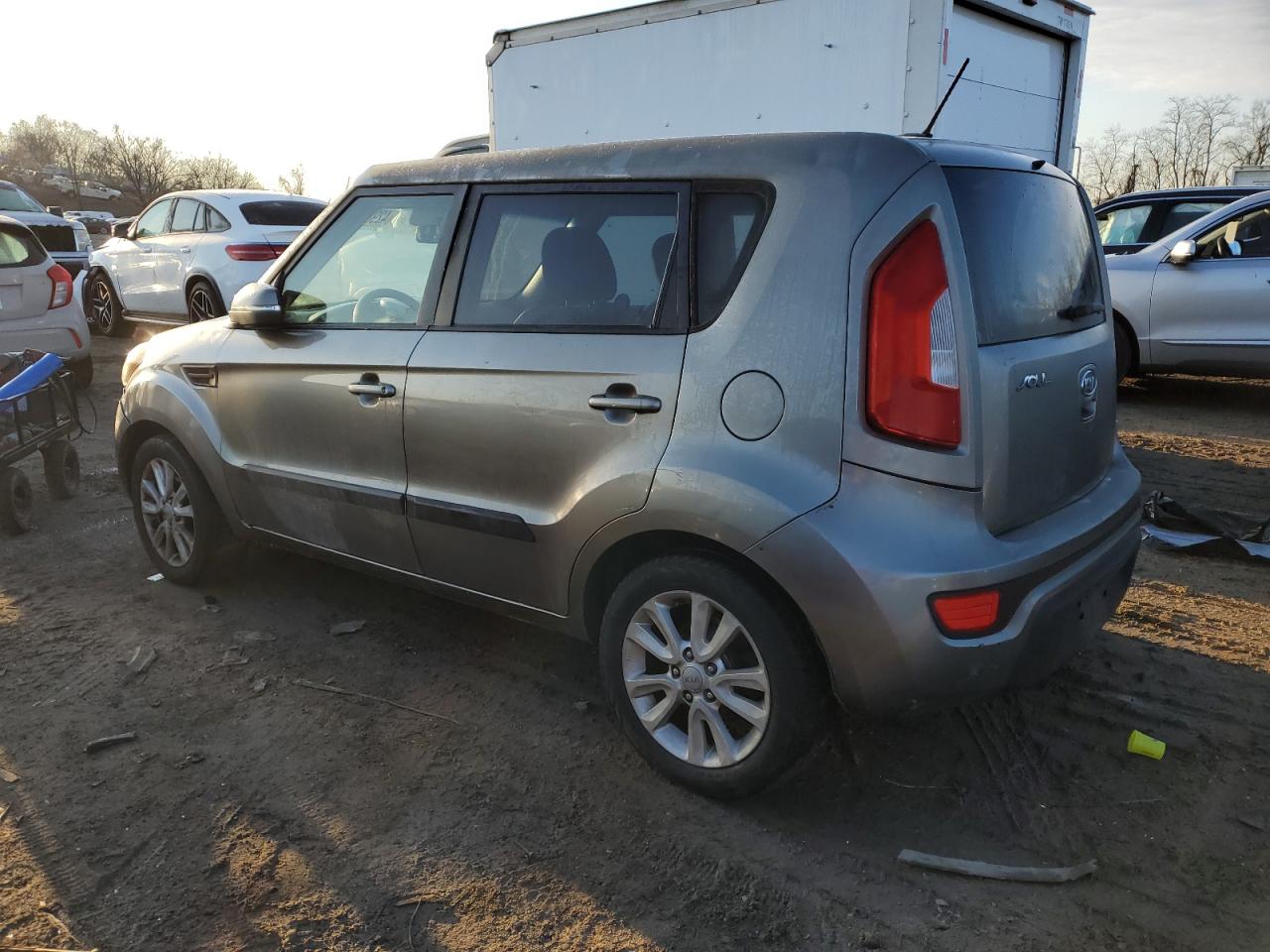 2012 Kia Soul - Image 2