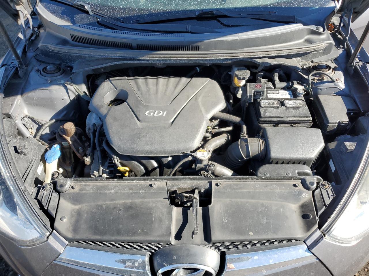 2014 Hyundai Veloster - Image 11