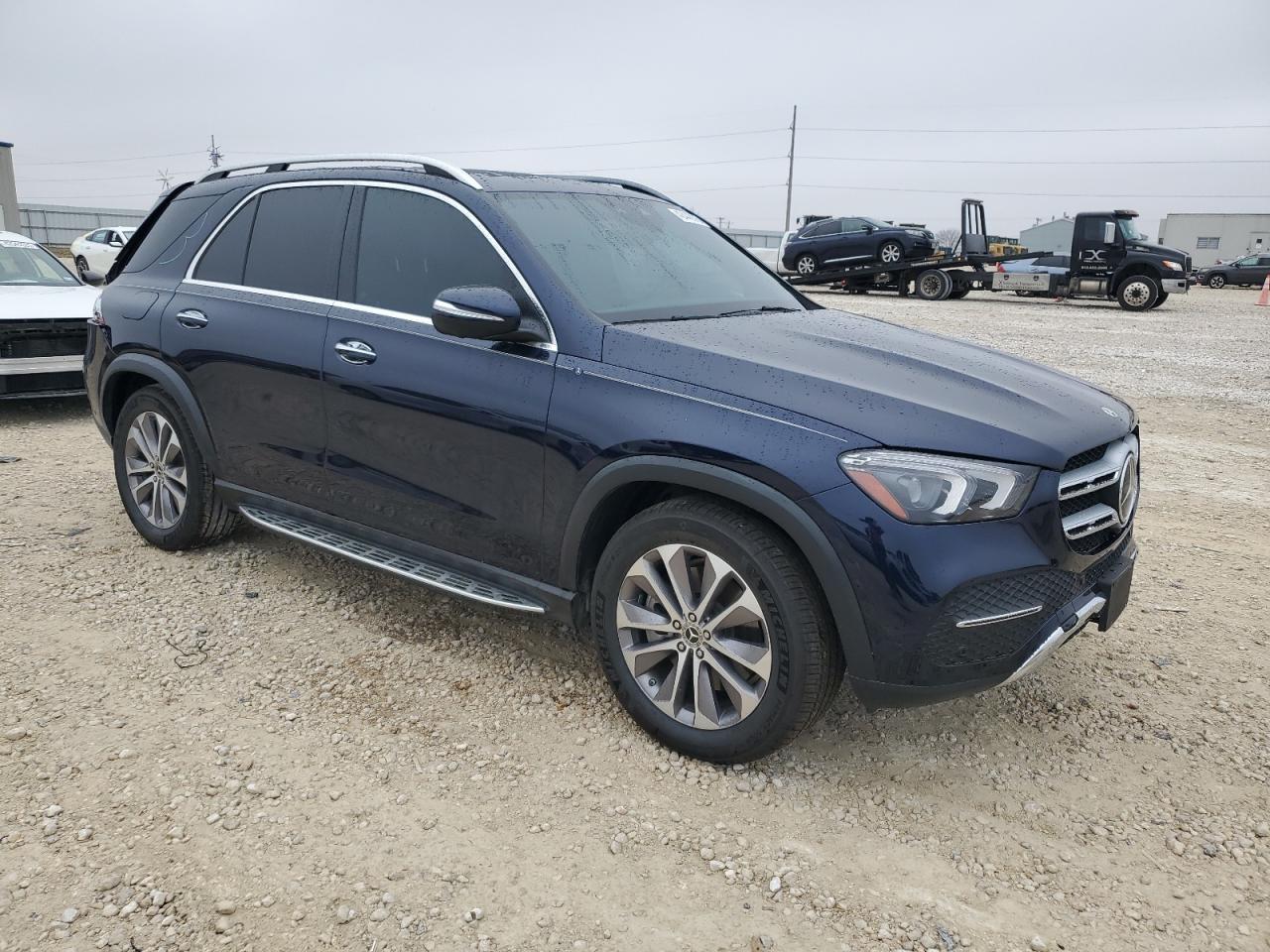 2022 Mercedes-Benz GLE - Image 4