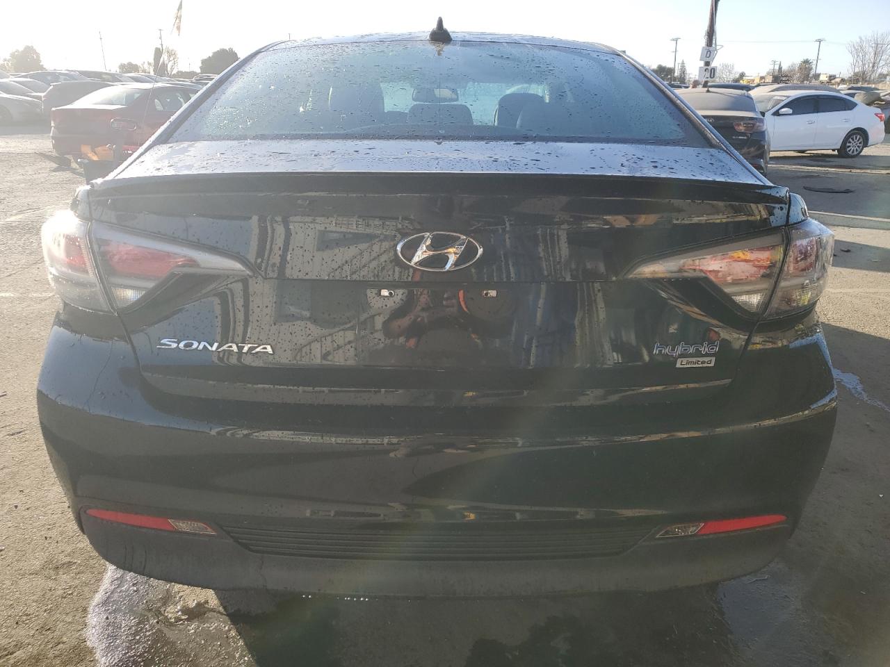 2017 Hyundai Sonata Hybrid VIN: KMHE34L39HA071256 Lot: 89179145