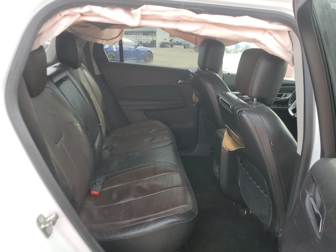 2012 GMC Terrain - Image 11