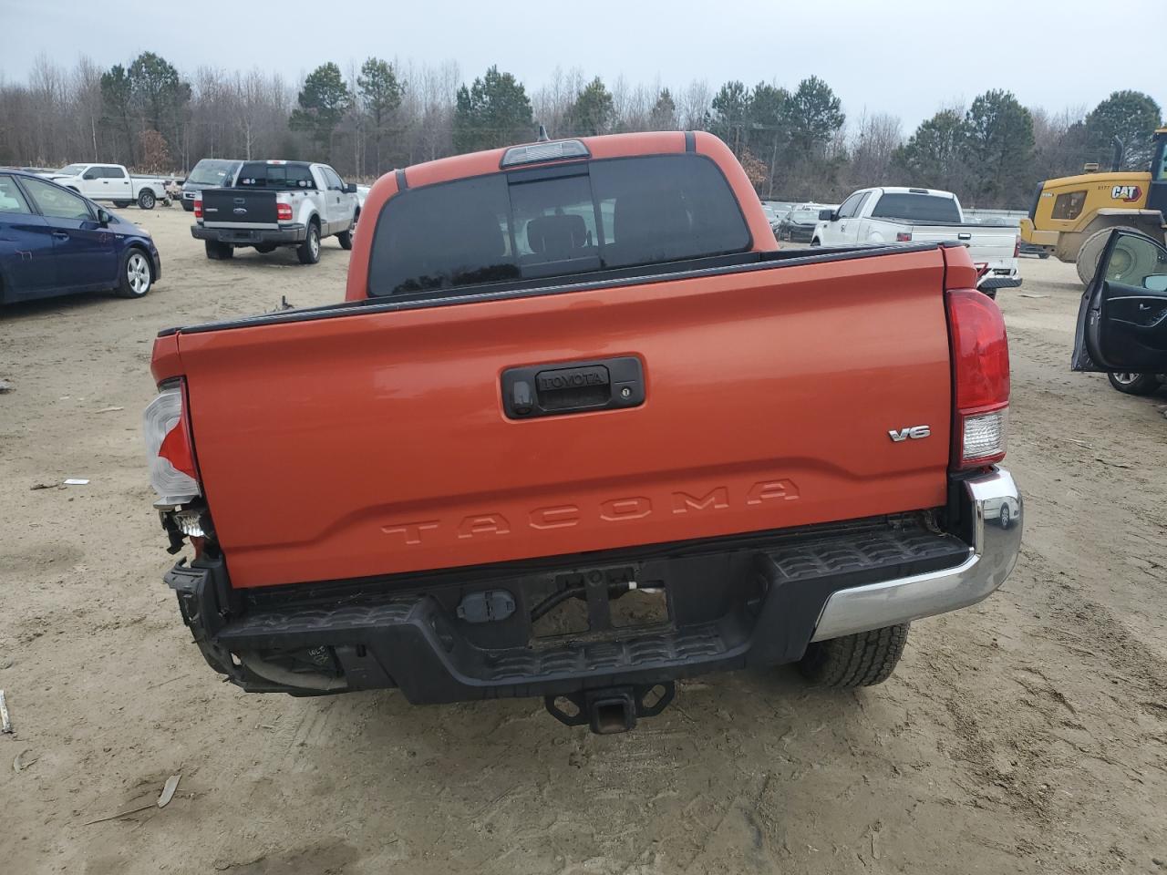 2017 Toyota Tacoma - Image 6