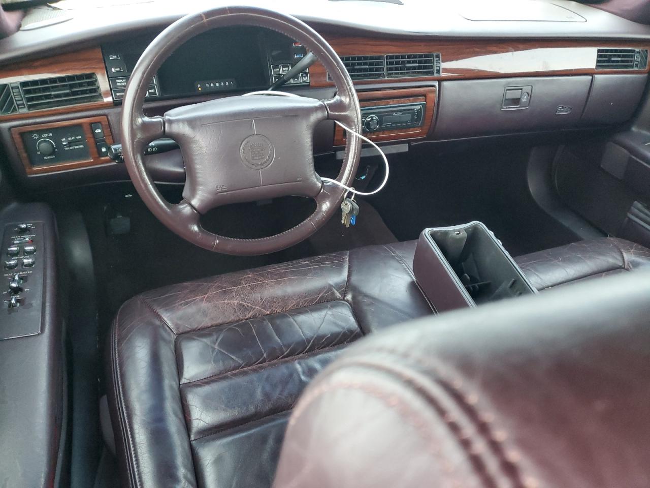 1994 Cadillac De Ville - Image 8