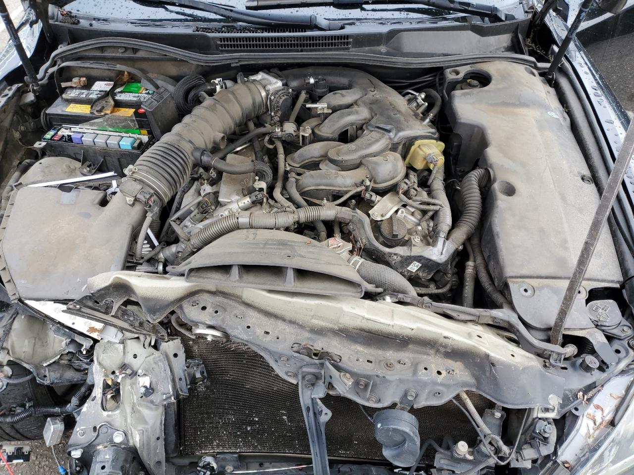 2011 Lexus IS - Image 12