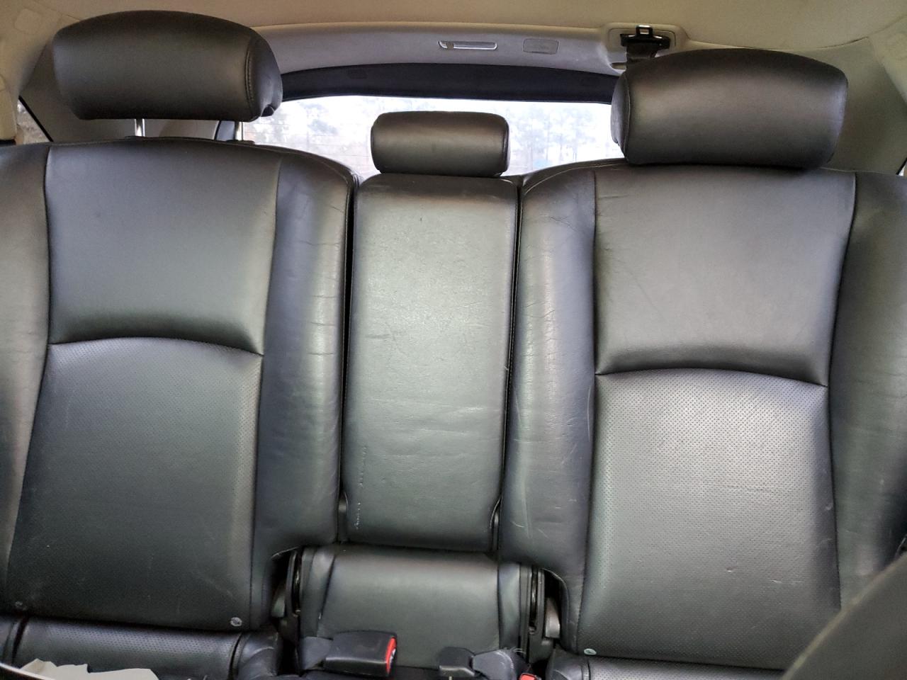 2005 Infiniti FX - Image 10