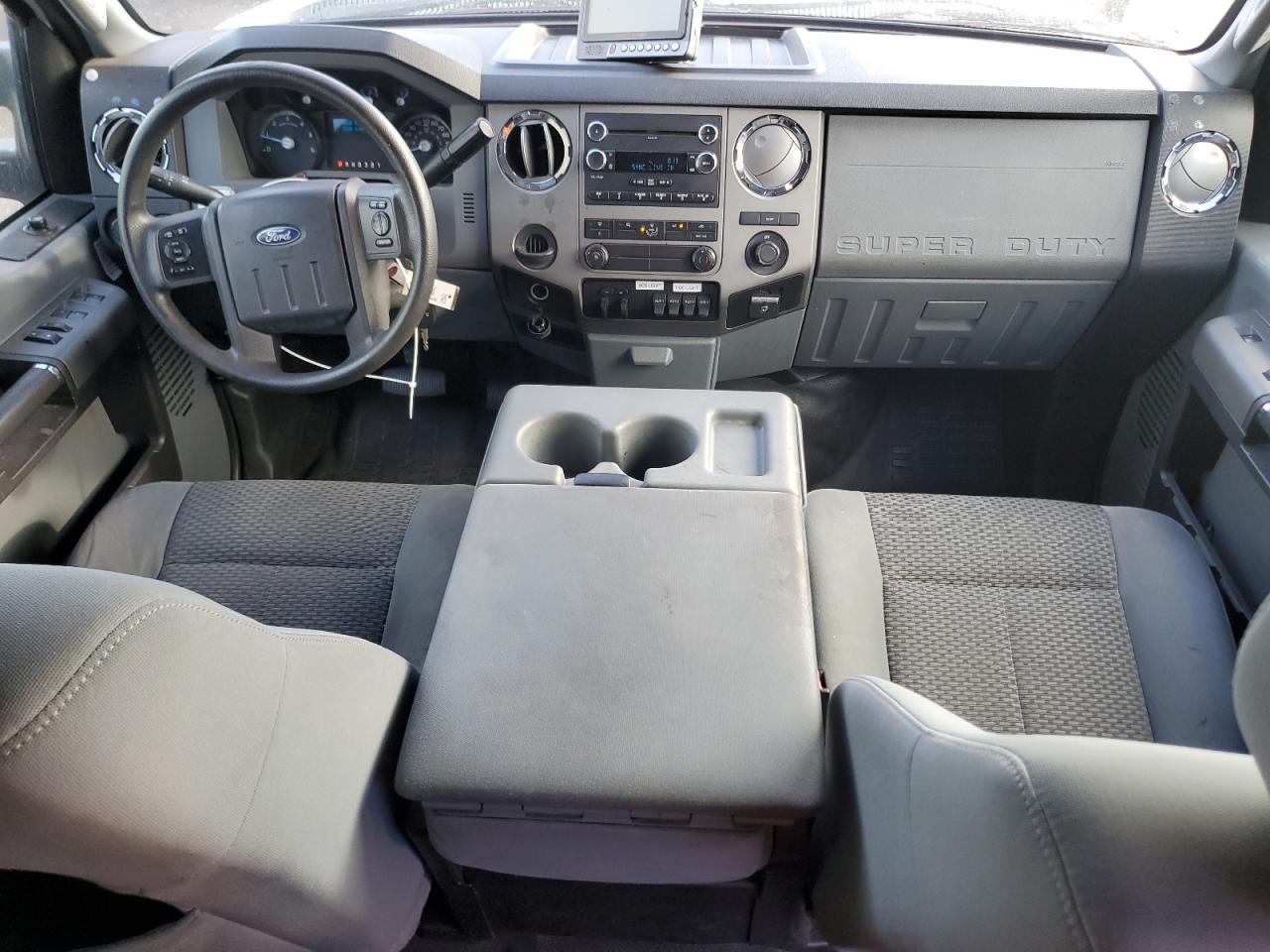 2012 Ford F450 - Image 8
