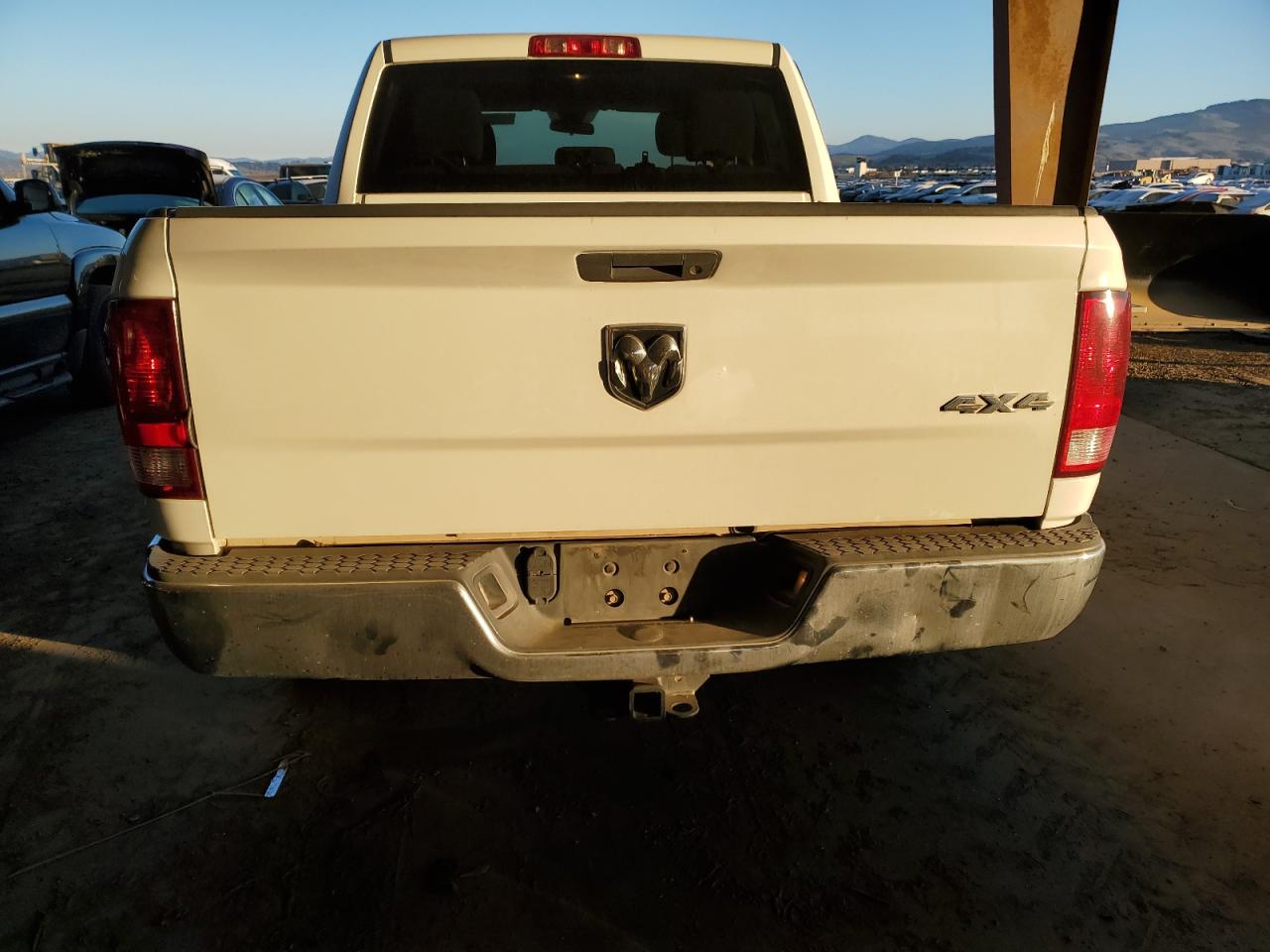 2017 RAM 1500 - Image 6