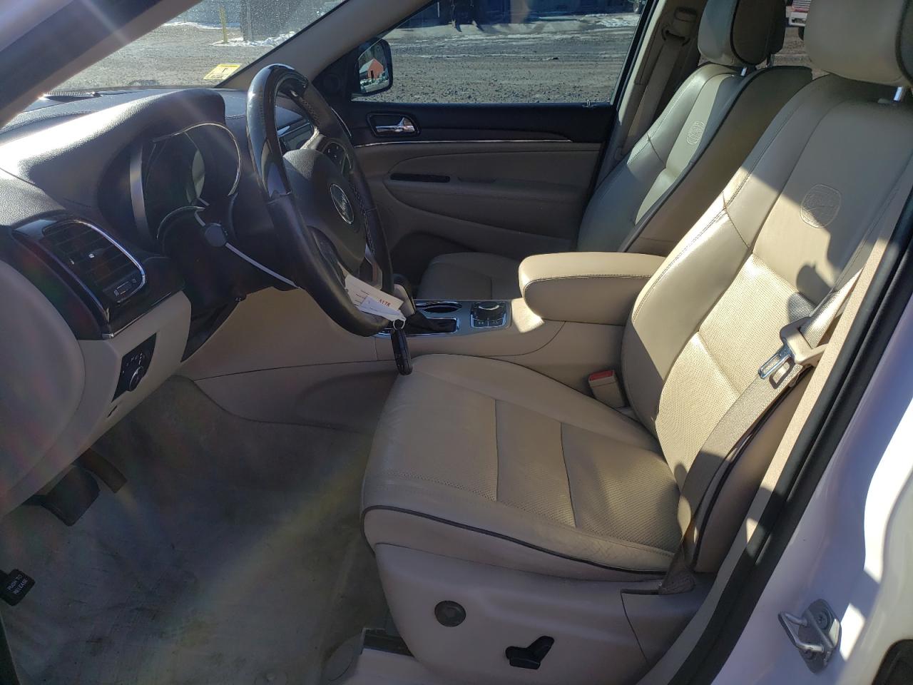 2019 Jeep Grand Cherokee - Image 7